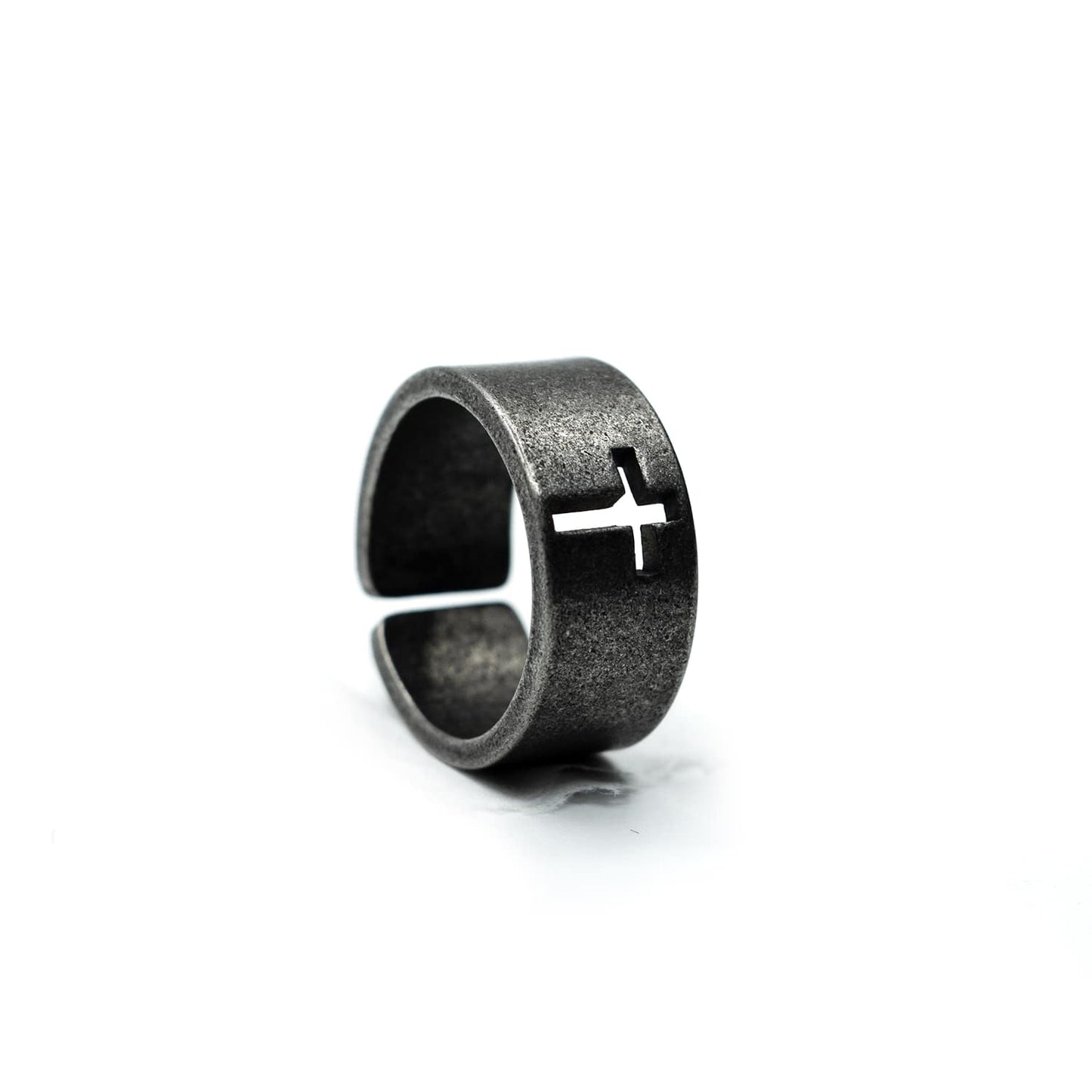 Šedý prsten s křížem