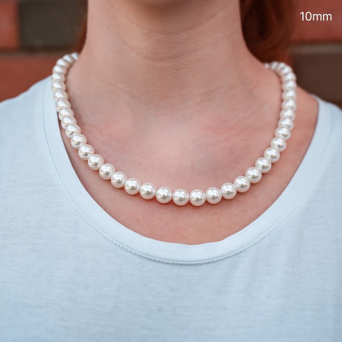 široký náhrdelník perlový