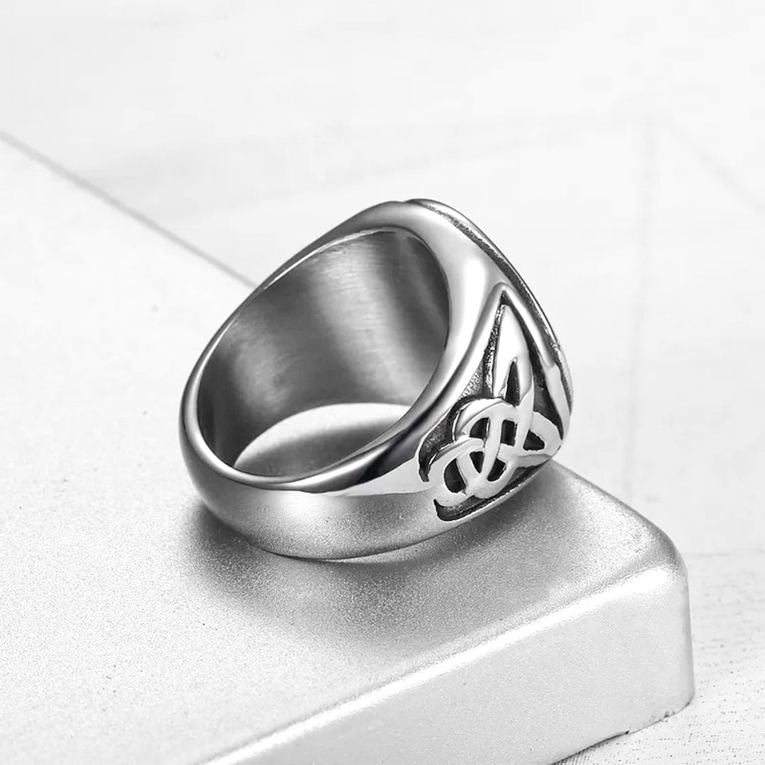 odolný prsten z oceli 