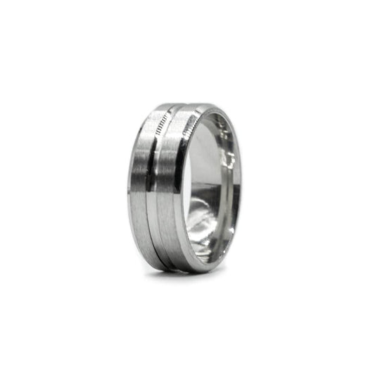 levný stříbrný prsten z oceli