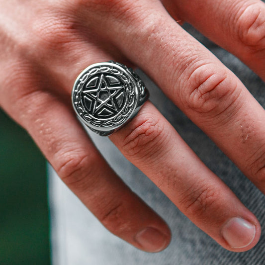 pentagram prsten levně